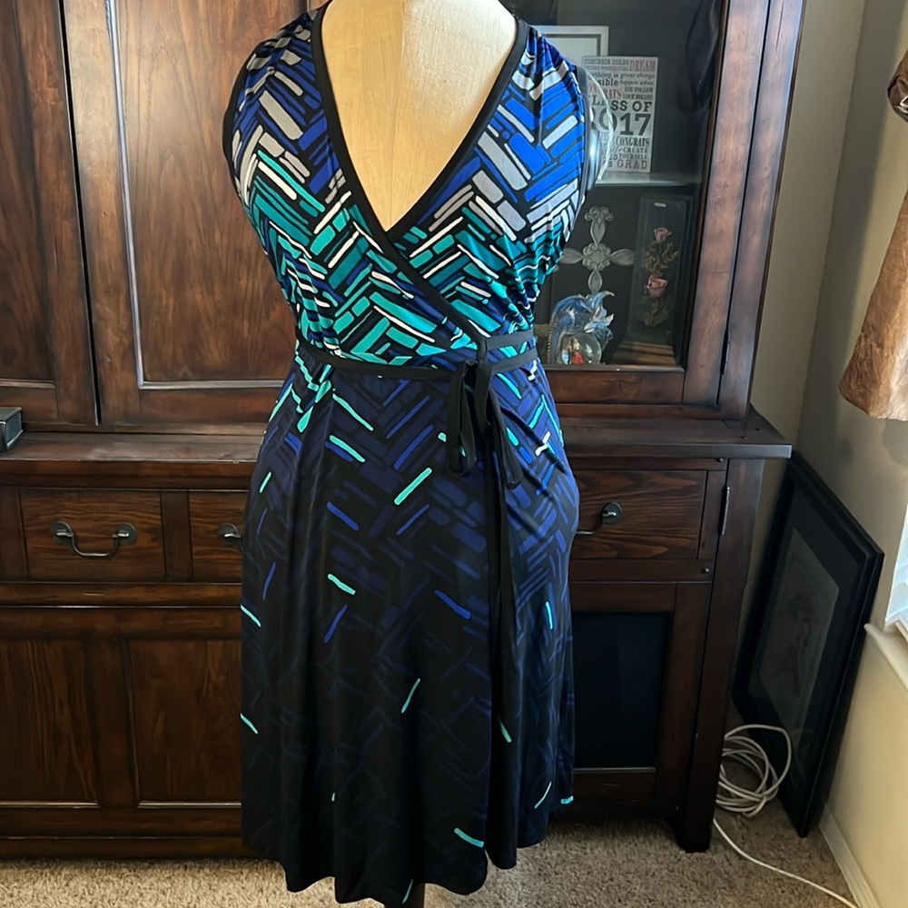 Apt 9 wrap style dress size small